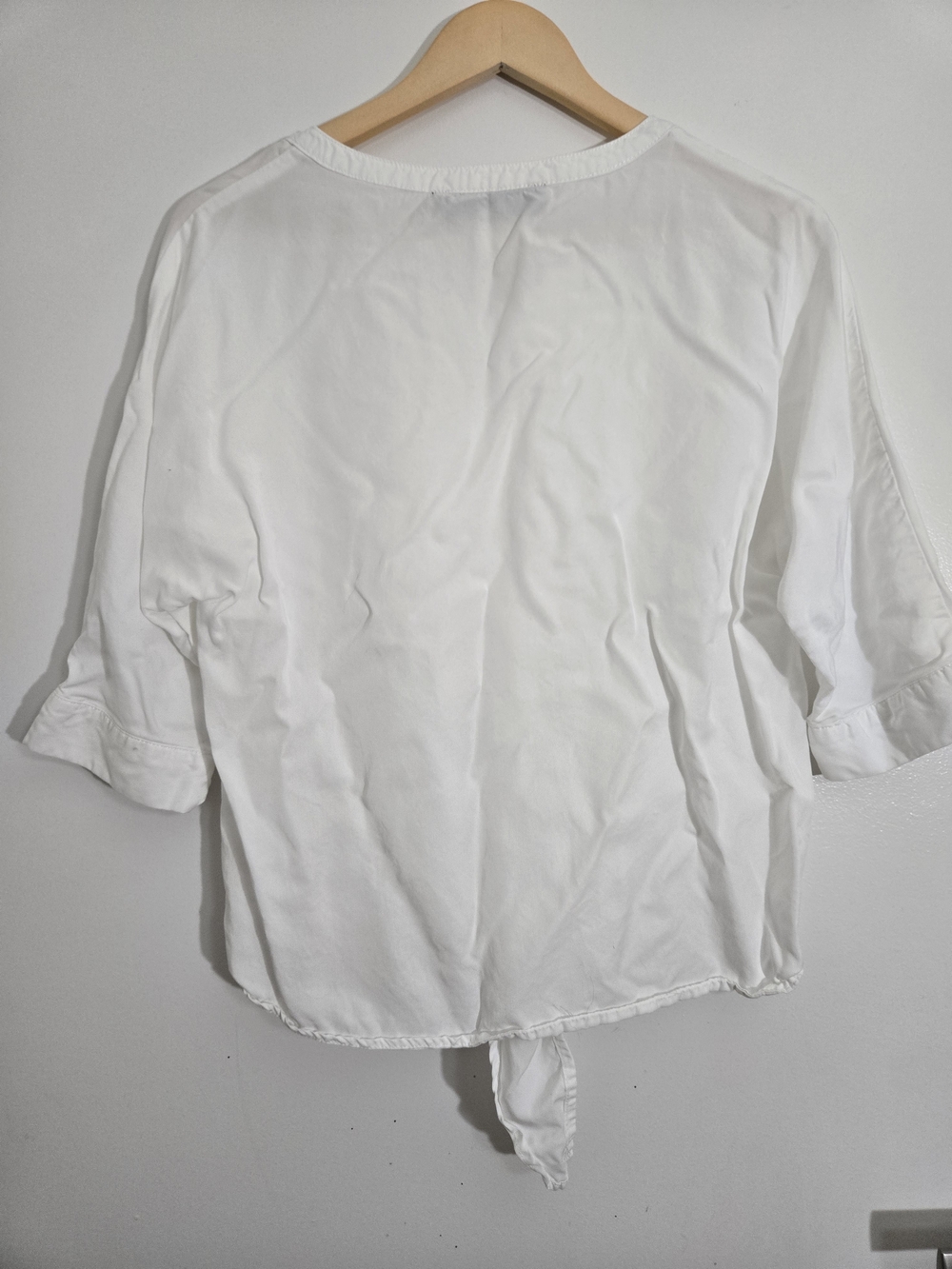 Blue Rain 100% Tencel White Tie Front Blouse Medium - Picture 4 of 7